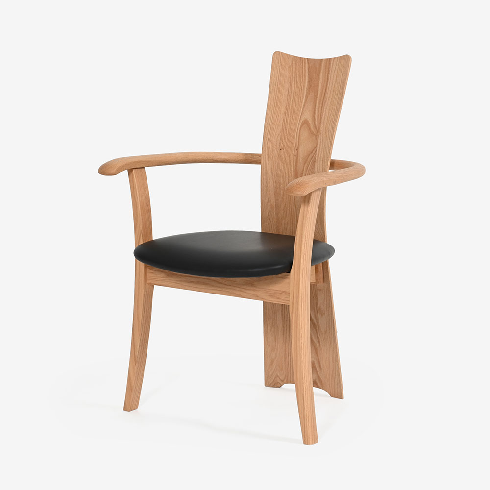 ダイニングチェア（肘付き）「フォルム2 OICA-201 WO」レッド