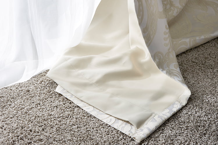 遮熱裏地付きカーテン「D-8347/U-5344」