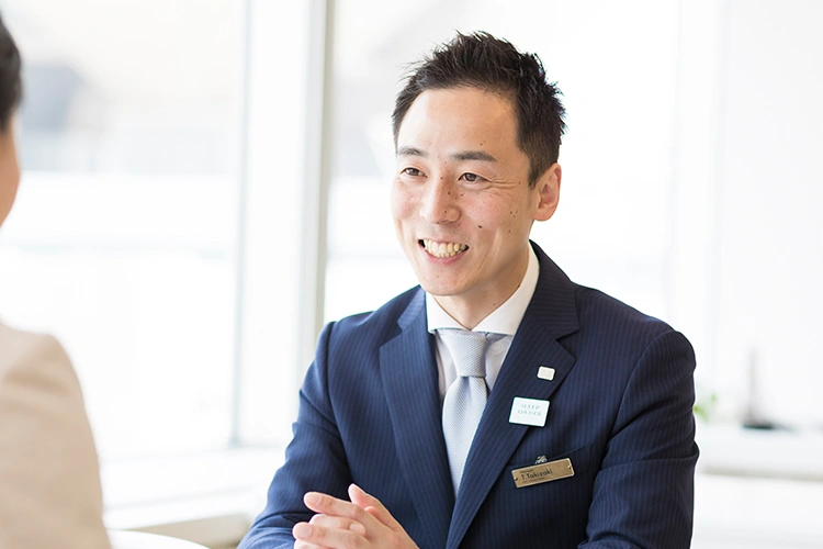 スタッフの食器棚選びサポートイメージ