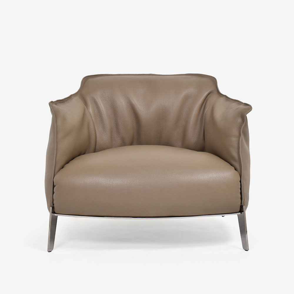 PoltronaFrau（ポルトローナ・フラウ）アームチェア「アーチボルドグランコンフォート」革オリーチェ色 #Orice