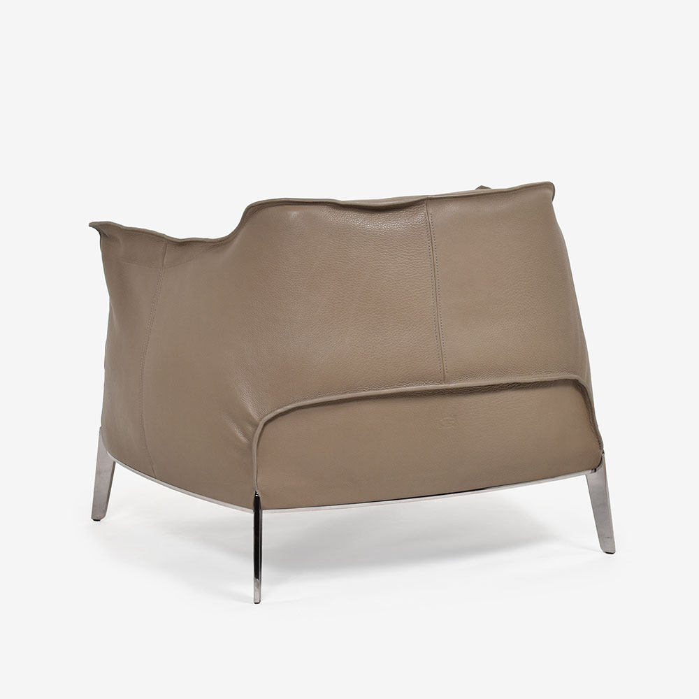 PoltronaFrau（ポルトローナ・フラウ）アームチェア「アーチボルドグランコンフォート」革オリーチェ色 #Orice