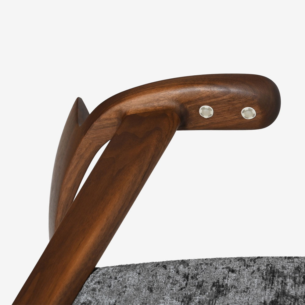 ダイニングチェア (半肘付き)「シャルダン S-BW125A」ウォールナット材TP色/布＃CモナルカBK【受注生産品】