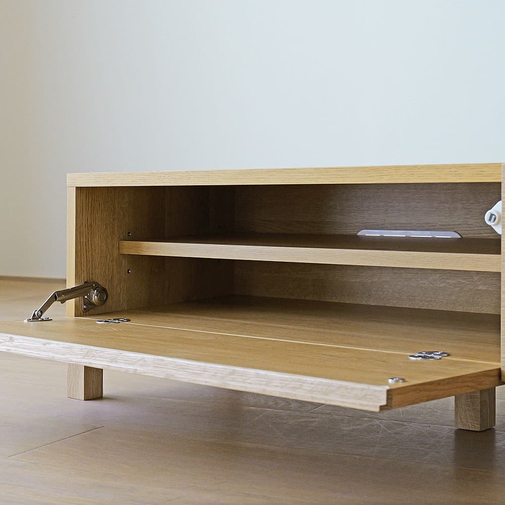 テレビボード「レッチェ」ホワイトオーク材 扉突板タイプ 全2サイズ