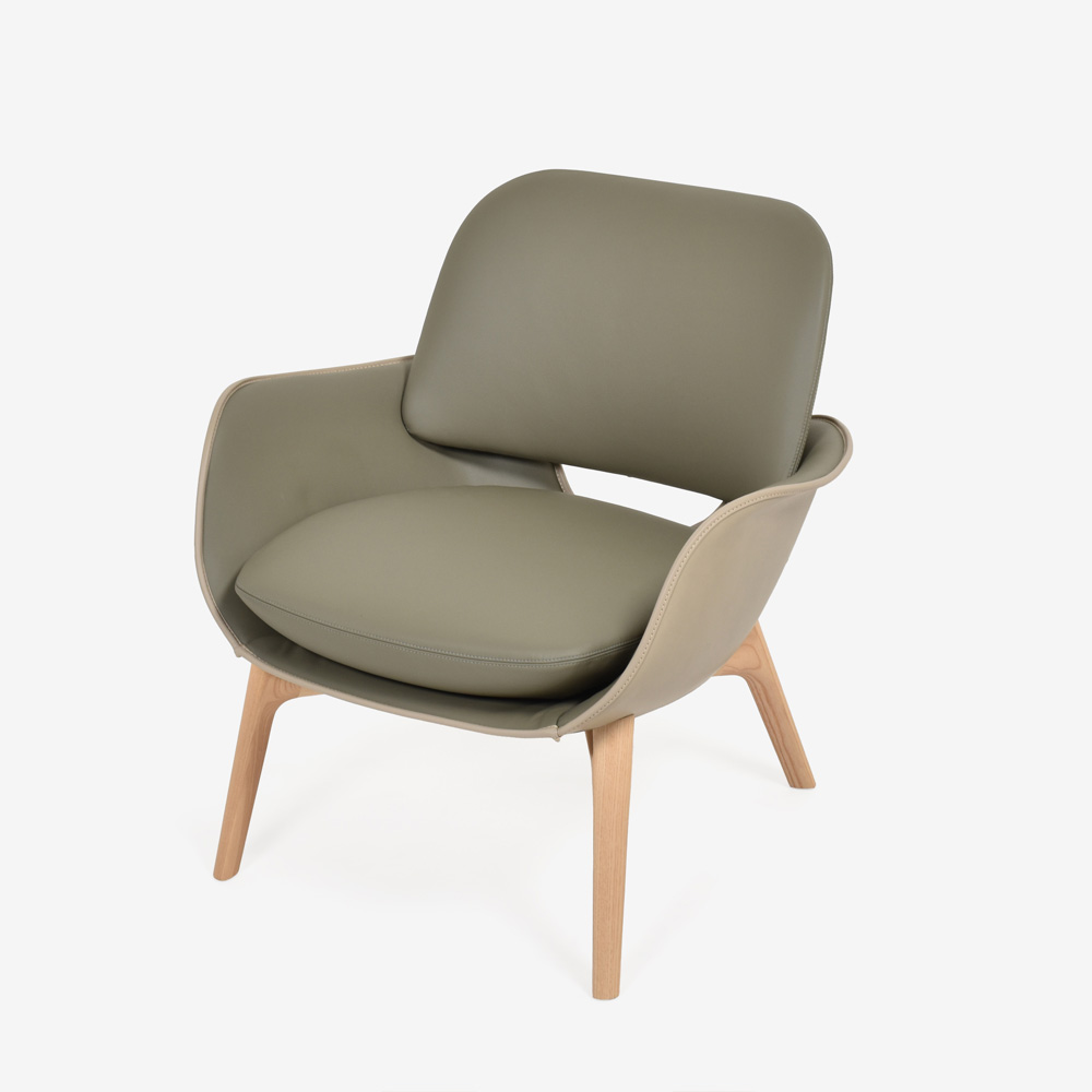 PoltronaFrau（ポルトローナ・フラウ）アームチェア「Martha マルタ