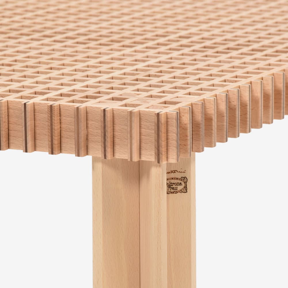 PoltronaFrau(ポルトローナ・フラウ)センターテーブル「キョウト」幅102cm ビーチ材