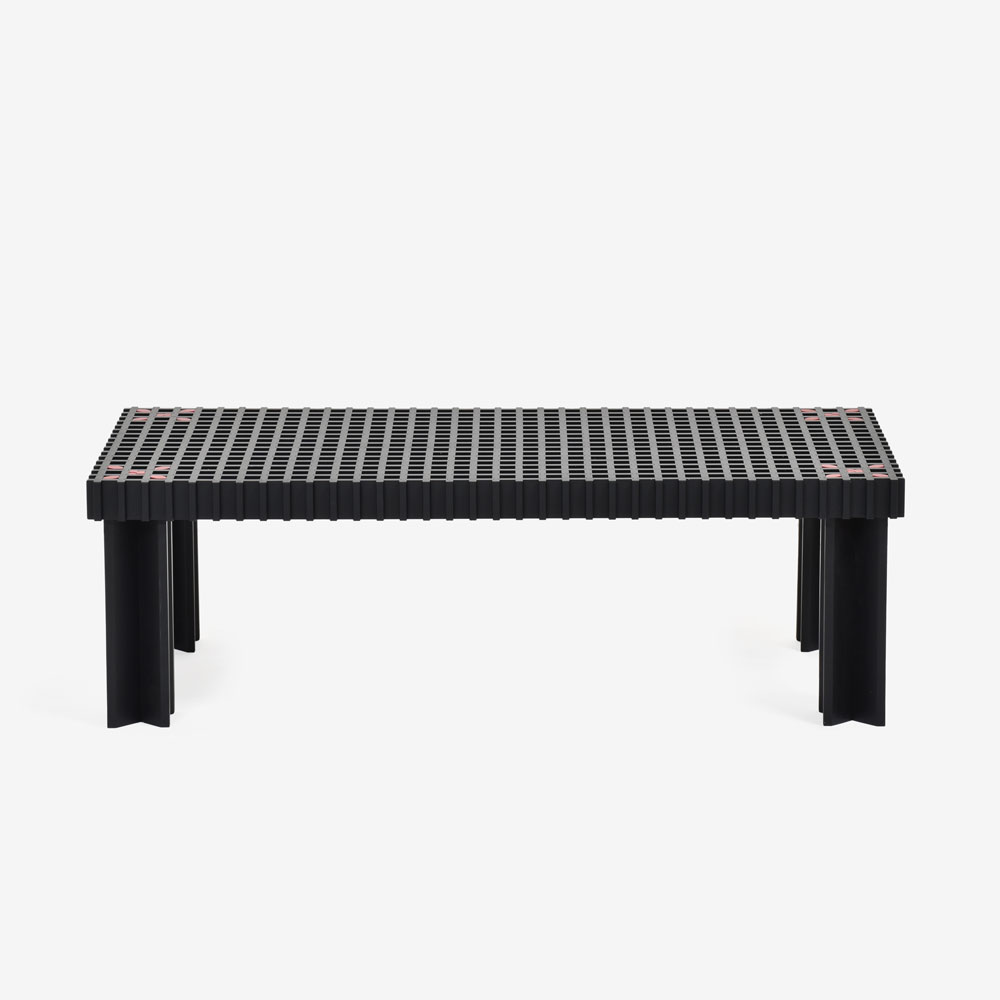 PoltronaFrau(ポルトローナ・フラウ)センターテーブル「キョウト」幅102cm 奥行50cm ビーチ材 ブラック色