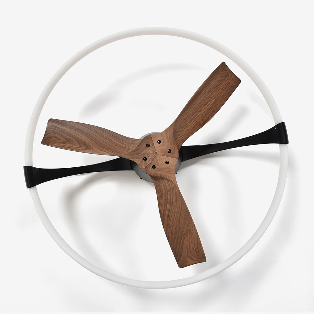 LEDシーリングファン「MAN-MISTRAL-ミストラル-BKWN」約10〜12畳用