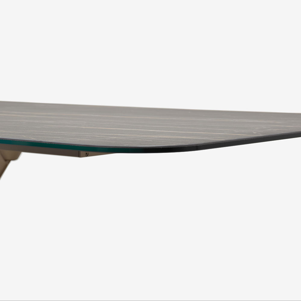 ダイニングテーブル「Fly Aquilaフライアクイラ」セラミック天板