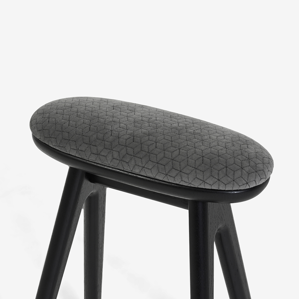 キッチンスツール「Friendly!! coupe kitchen stool SC338-1SS48」RO-BK-AF762 #ST レッドオーク材ブラック色/布張り 座面高48cm【受注生産品】