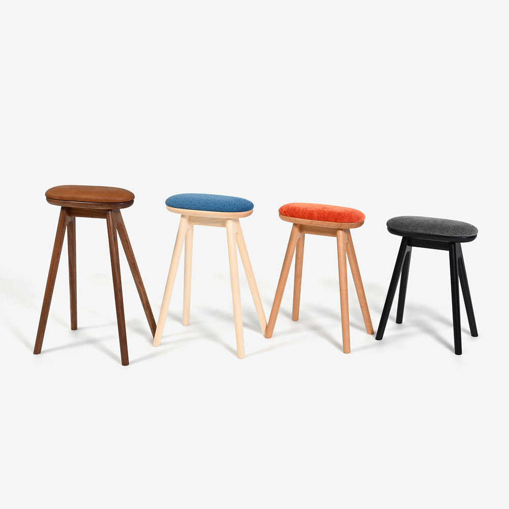 キッチンスツール「Friendly!! coupe kitchen stool SC338-1SS48」RO-BK-AF762 #ST レッドオーク材ブラック色/布張り 座面高48cm【受注生産品】