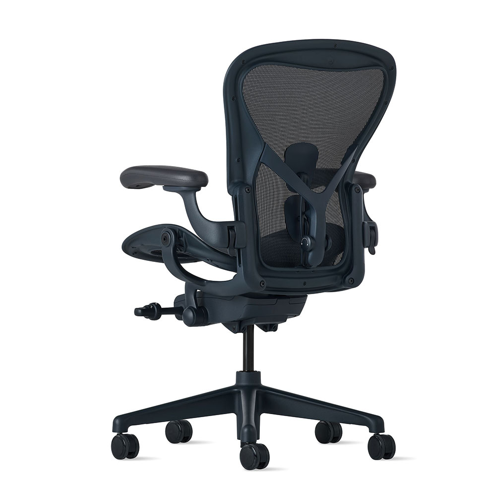 HermanMiller(ハーマンミラー)「アーロンチェア リマスタード」 ナイトフォール Bサイズ