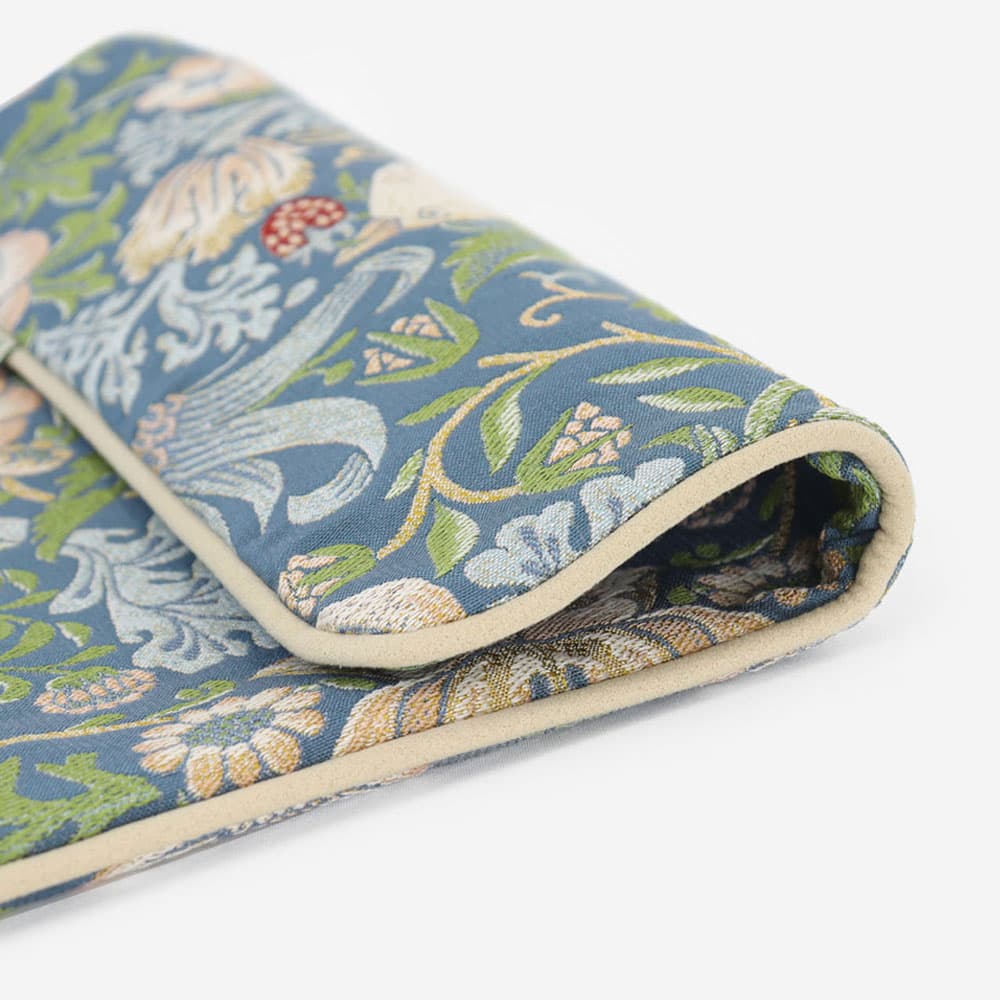 クッションカバー「いちご泥棒」ブルーグリーン 45cm角 Morris Design Studio(モリス)