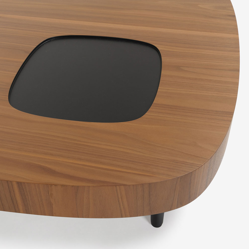 ROLF BENZ（ロルフベンツ）センターテーブル「968」幅90cm ウォールナット材