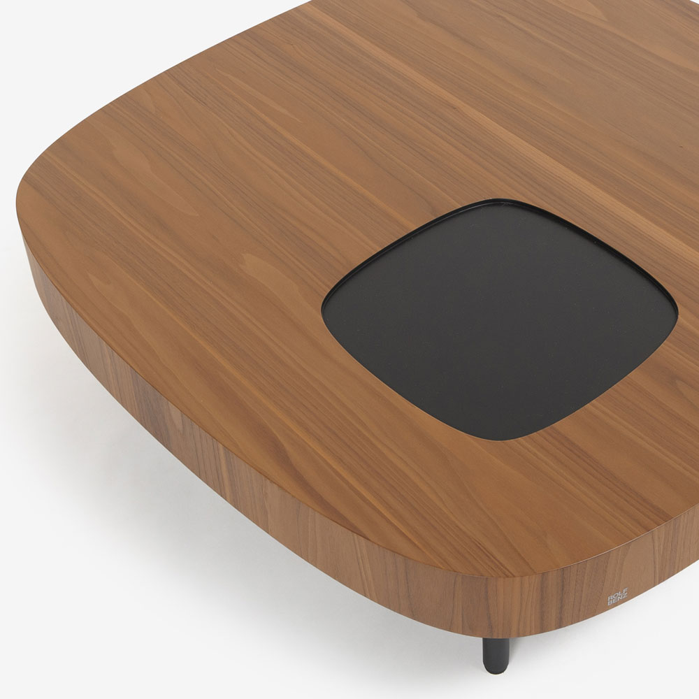 ROLF BENZ（ロルフベンツ）センターテーブル「968」幅90cm ウォールナット材