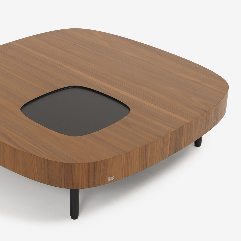 ROLF BENZ（ロルフベンツ）センターテーブル「968」幅90cm ウォールナット材