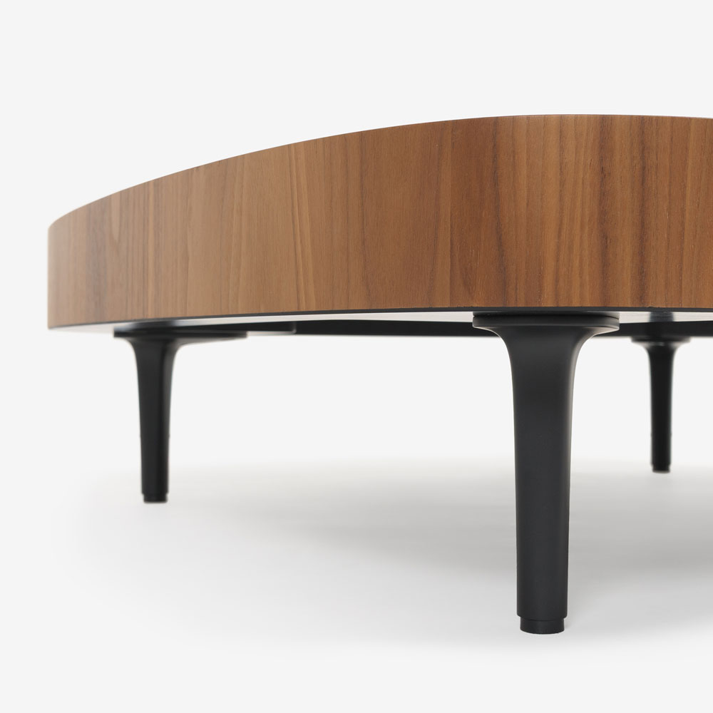 ROLF BENZ（ロルフベンツ）センターテーブル「968」幅90cm ウォールナット材