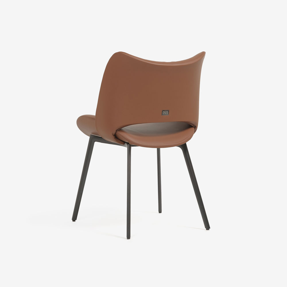 PoltronaFrau（ポルトローナ・フラウ）ダイニングチェア「ニース」革トンカ色  #SC48 Tonka