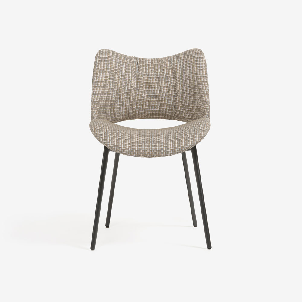 PoltronaFrau（ポルトローナ・フラウ）ダイニングチェア「ニース」布ブロンドウッド色 #C Blonde woods