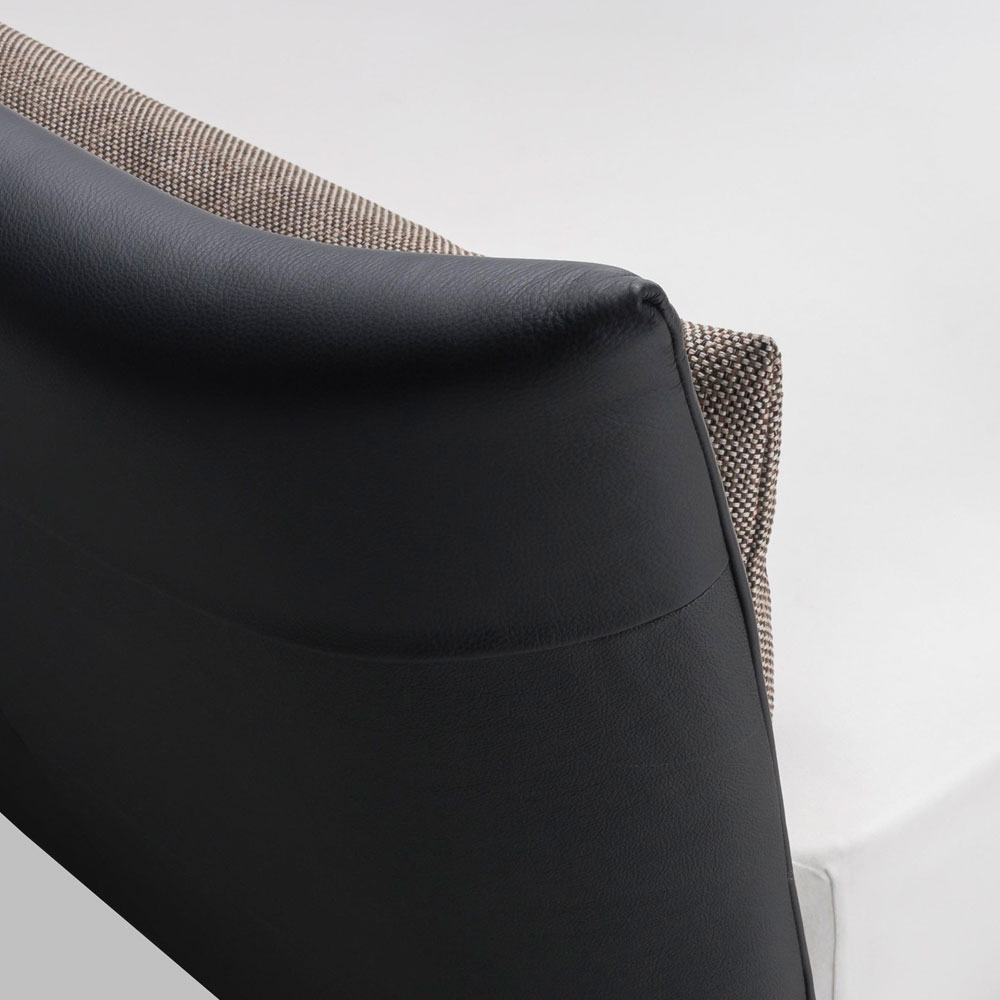 FranceBed（フランスベッド）ベッドフレーム「フィアバ FA-02」レッグタイプ 半革CC/PVCブラック色 すのこ床板 全5サイズ【受注生産品】