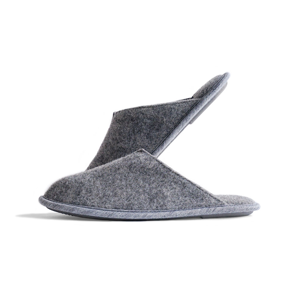 ルームシューズ「ルームズ イージーウォッシュ」グレー色 全2サイズ