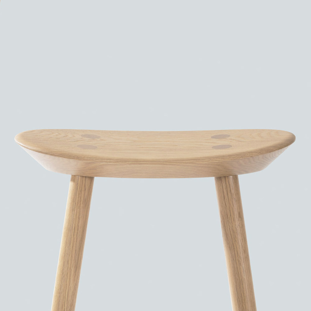 浜本工芸 スツール「No.7553」高さ56cm オーク材 プレミアムオーク(PR)色［No.7550］