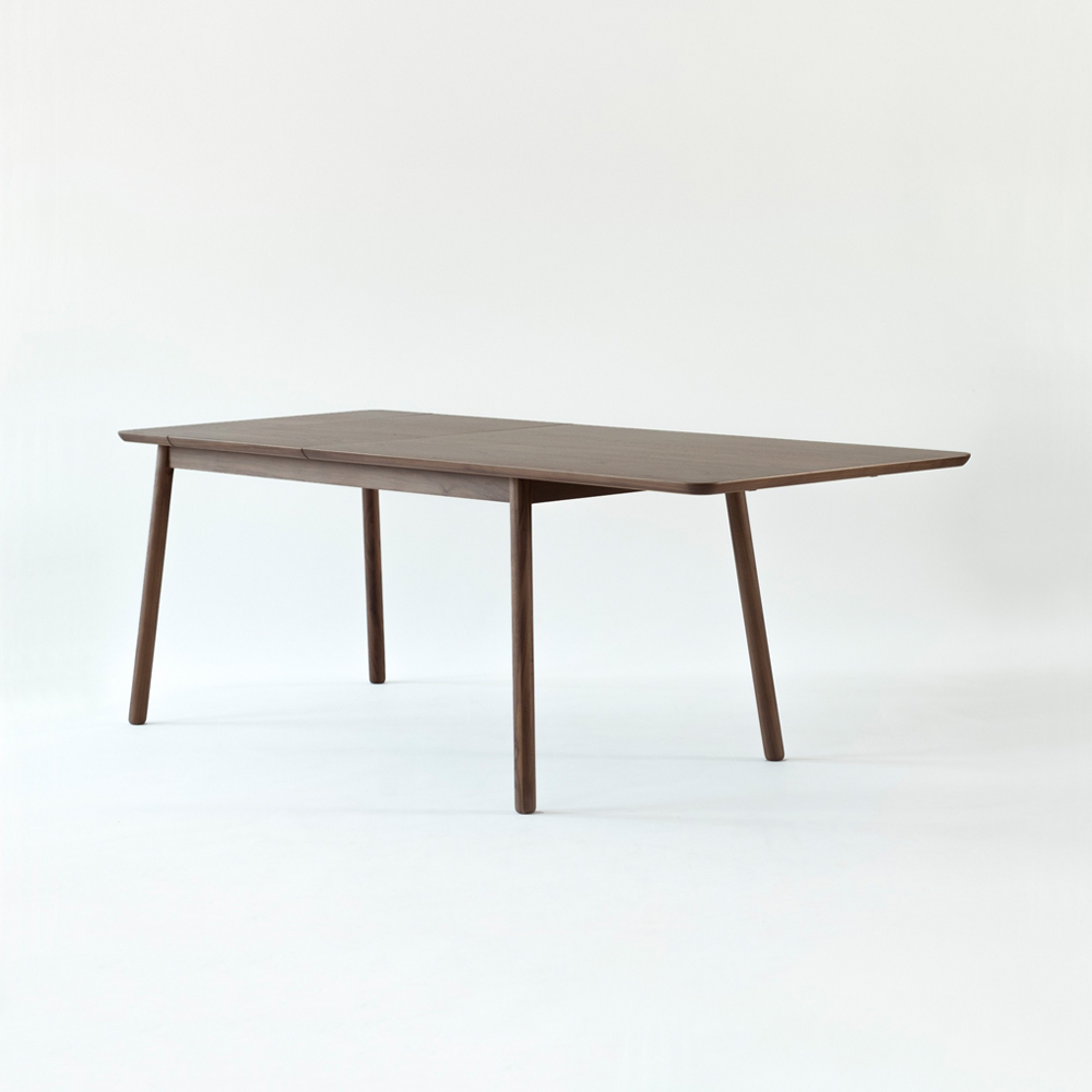 IKASAS（イカサ）伸長式ダイニングテーブル「SUIPPO-スイッポ DINING TABLE EX」幅135-188cm ウォールナット材