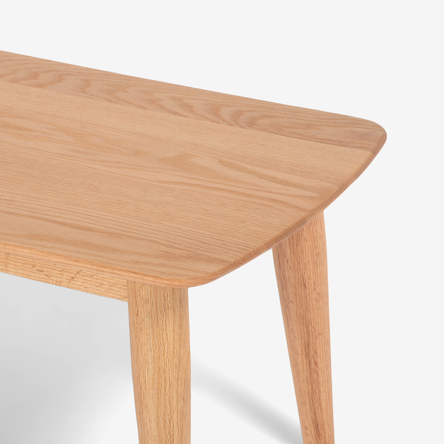 センターテーブル「シネマ2」レッドオーク材 ホワイトオーク色 | 大塚 
