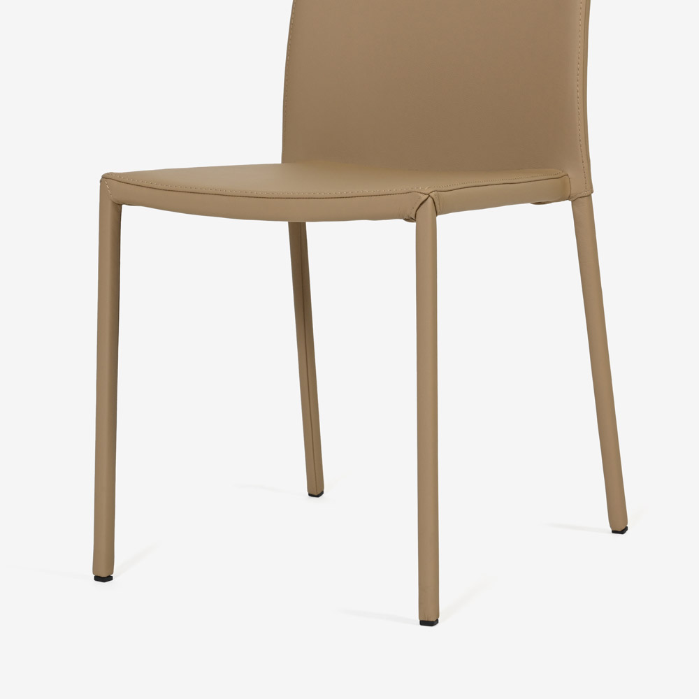 ligne roset（リーン・ロゼ）ダイニングチェア「ロゼスリム」革ベージュ【受注生産品】