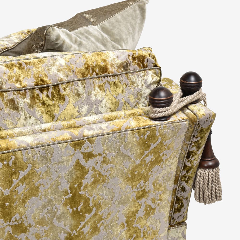 DURESTA(デュレスタ)ソファ「Trafalgar トラファルガー」幅223cm 布#Imperial Gold