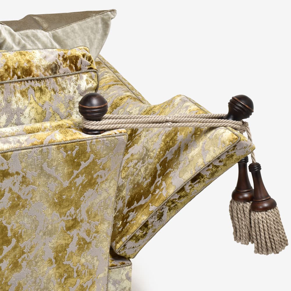 DURESTA(デュレスタ)ソファ「Trafalgar トラファルガー」幅223cm 布#Imperial Gold