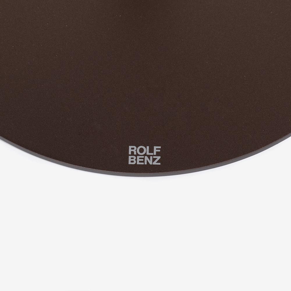 ROLF BENZ（ロルフベンツ）サイドテーブル 「922-133」ウォールナット材