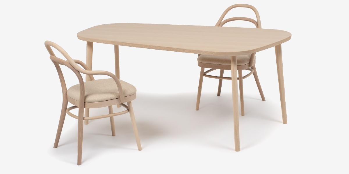 秋田木工　ダイニングセット「AGITA」変型テーブル　GAKKO（がっこ）-02/magekko(まげっこ　ブナ材白木塗装