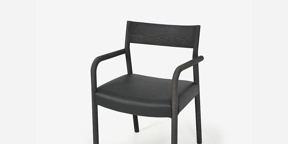 ダイニングチェア「フィルプラス」Bタイプ のアップ