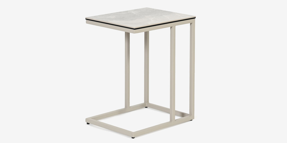 「アスティ」サイドテーブルの単品画像