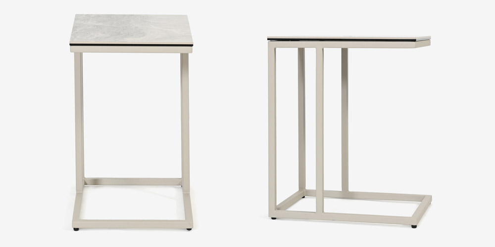 「アスティ」サイドテーブル　横アングル