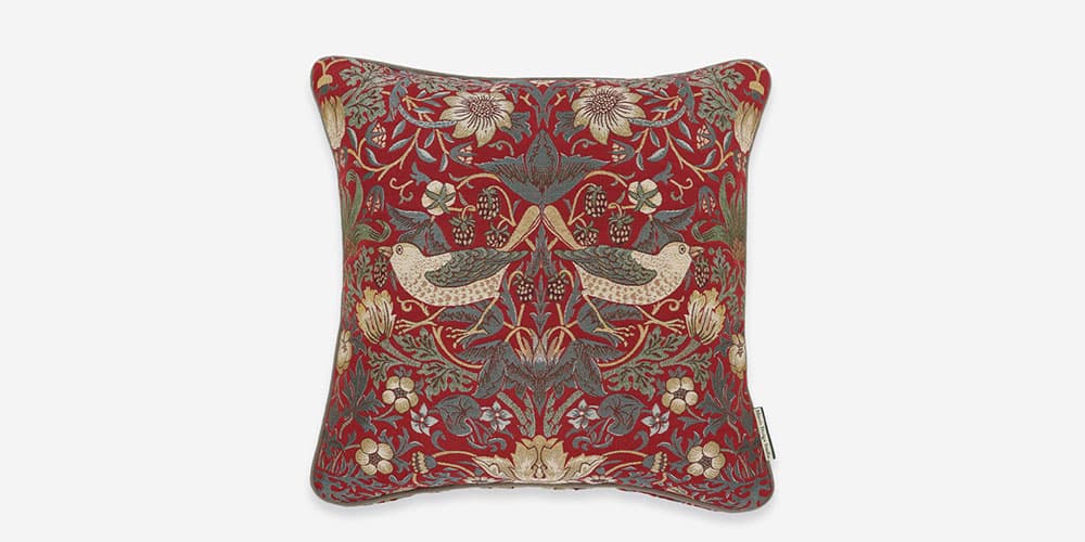 クッションカバー「いちご泥棒」レッド 45cm角