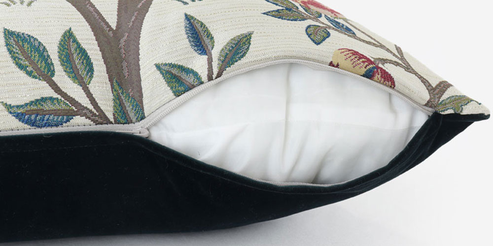 クッションカバー「ケルムスコットツリー」ベージュ