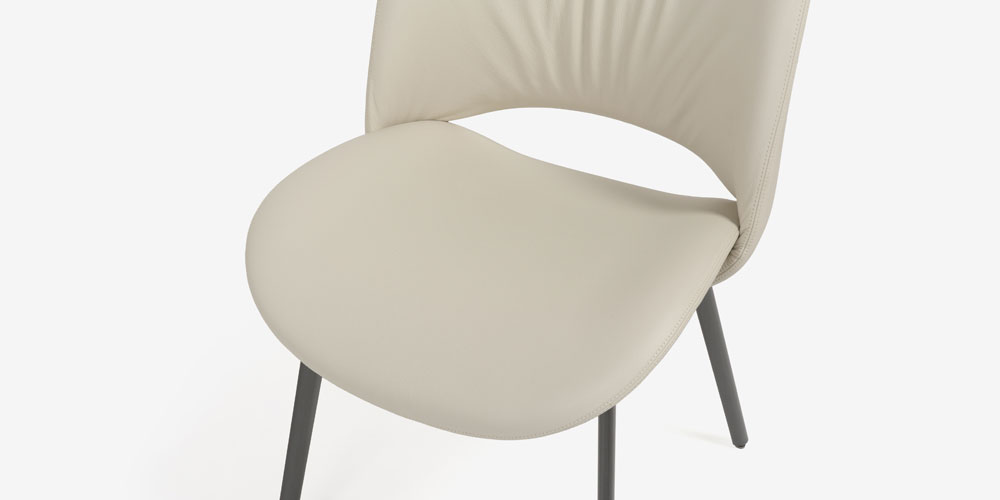 チェア「ニース」革スタッコ 座面アップ