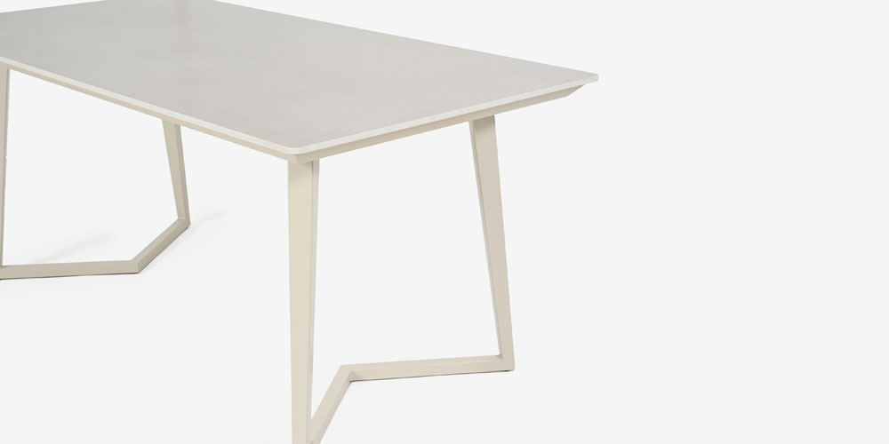 【左斜め前画像】ダイニングチェア「カロル」布ライトグレー色 合成皮革アイボリー色