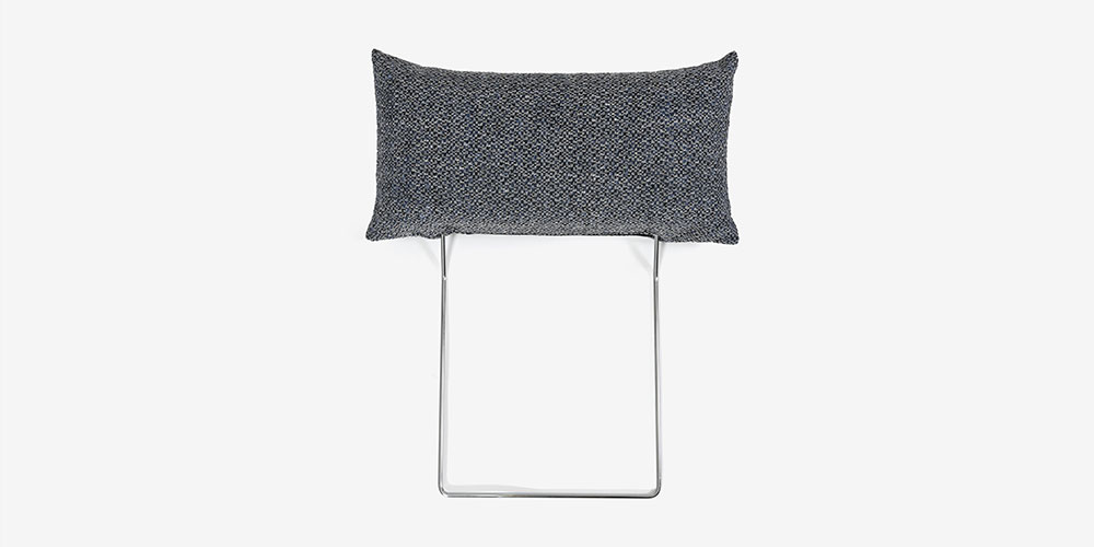 「オプティオ08」ヘッドレスト