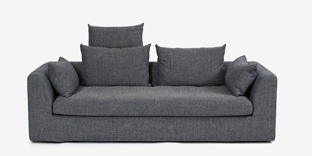 「オプティオ08」ヘッドレストをソファに使用したイメージ