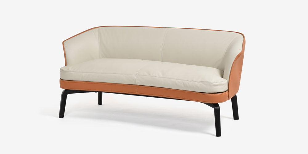 PoltronaFrau（ポルトローナ・フラウ）ソファ「ニヴォラ」