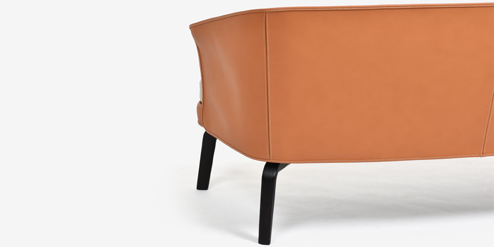 ソファ「ニヴォラ」の商品画像