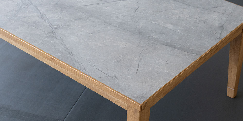 こたつ「アーネスト」 天板と小口アップ