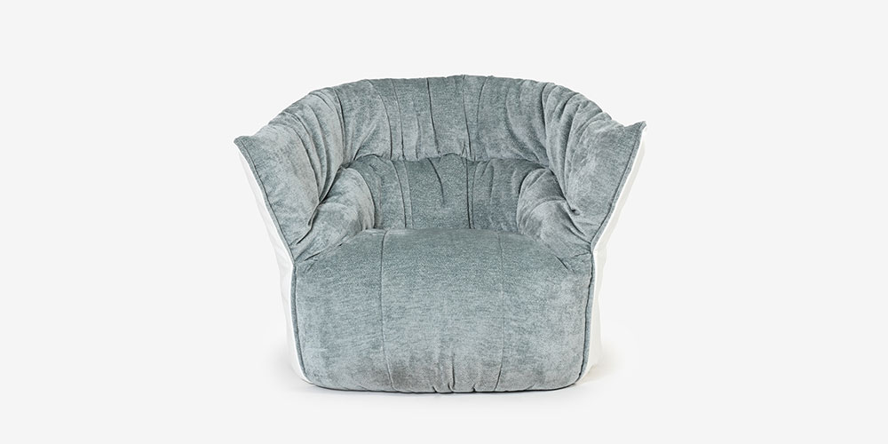 アームチェア「ロゼブリガンタン」1人掛け 幅95cm コンビ張り布＃RE125/RE440の正面