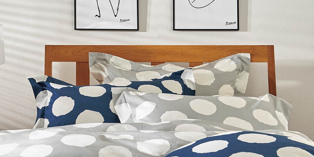 掛け布団カバー「URBANE CASA ドット」グレーのコーディネートイメージ