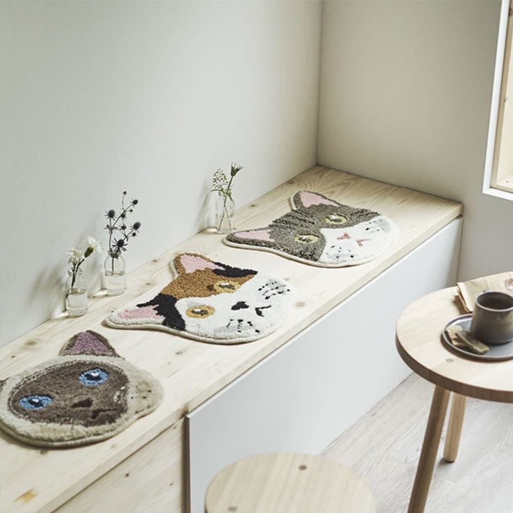 チェアパッド ネオカオ「#45 ミケ」イメージ