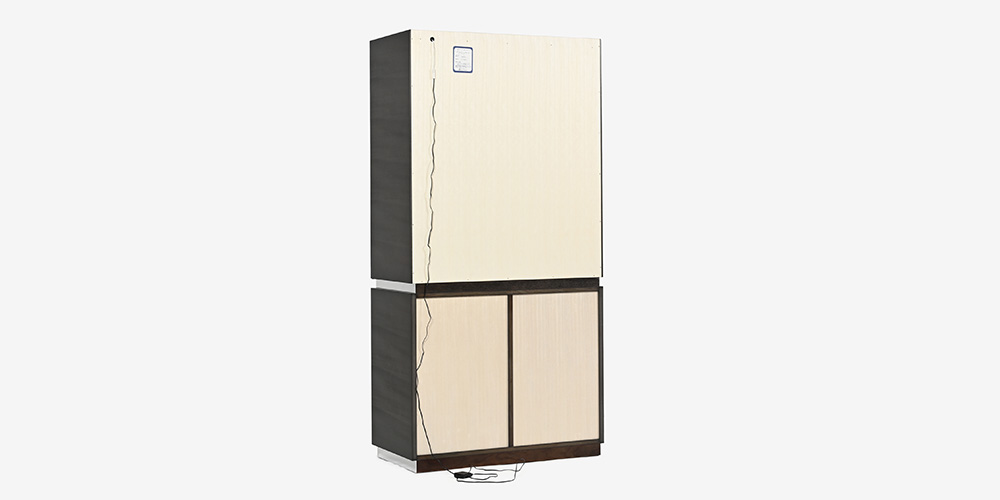 リビングボード「デコレ2」の背面