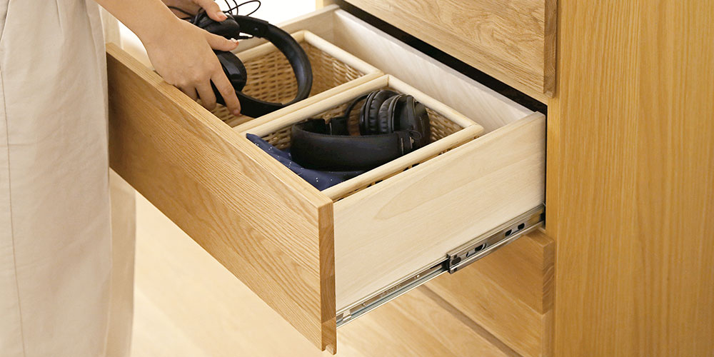 リビングハイチェスト「レッチェ」幅50cm ホワイトオーク材の引出し