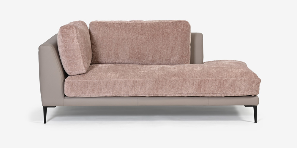 スタイリッシュなフォルムのコーナーカウチソファ「メダ」